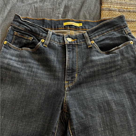 Levi's Classic Bootcut Jeans-Size 8 - Picture 6 of 8